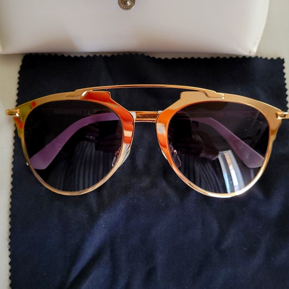 AQS SUNGLASSES